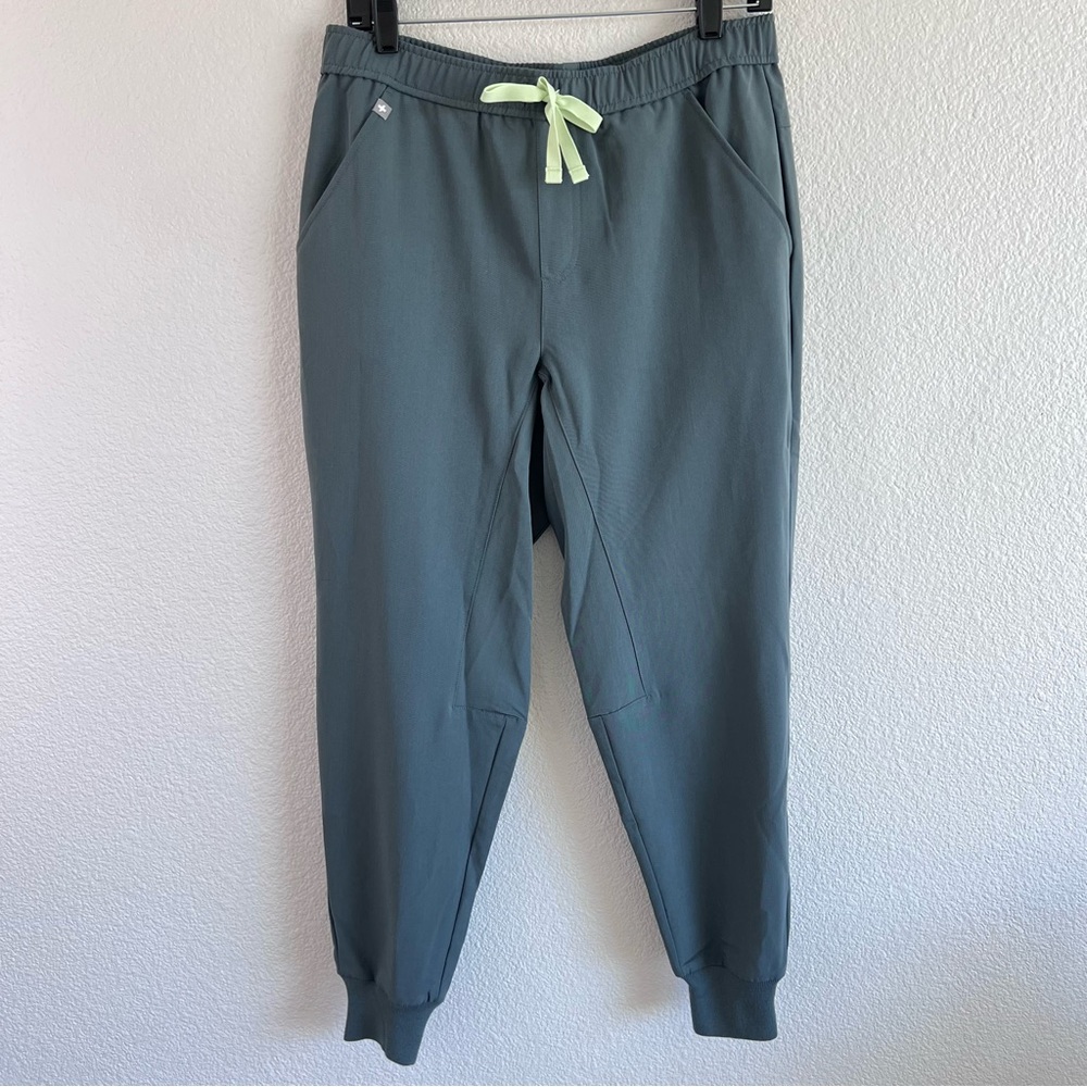 FIGS Women's Zamora Jogger Scrub Pants™‎ Bonsai